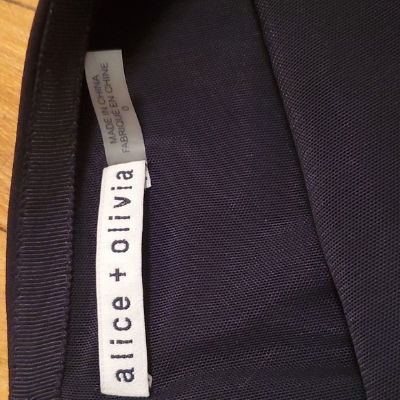 Alice + Olivia Venty Lamb Leather Crossover Pencil Skirt Lamb Leather. Size 0. - Picture 6 of 12